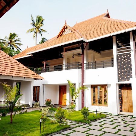 Kalloos Island Backwater Resort Kollam Εξωτερικό φωτογραφία